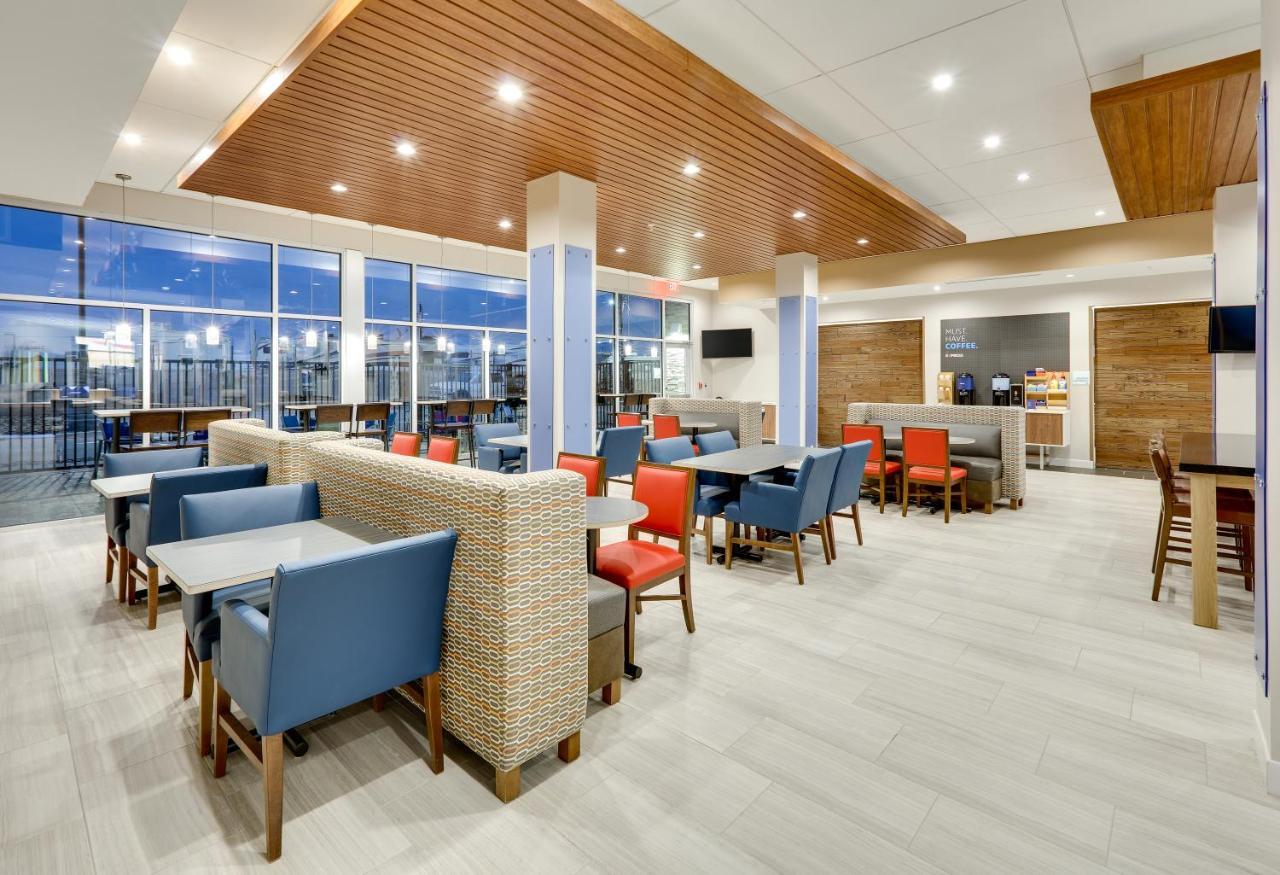 Holiday Inn Express - Kermit By Ihg Esterno foto