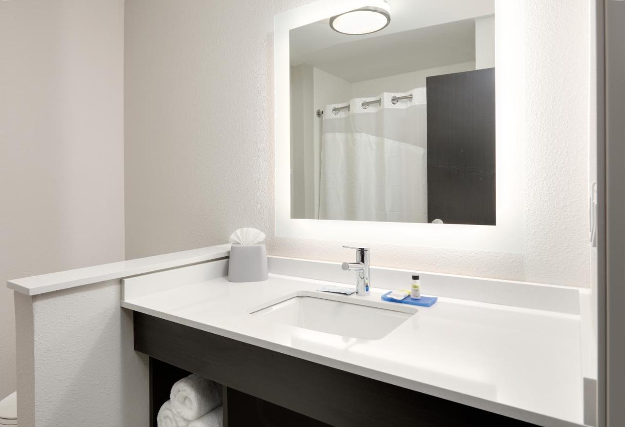 Holiday Inn Express - Kermit By Ihg Esterno foto